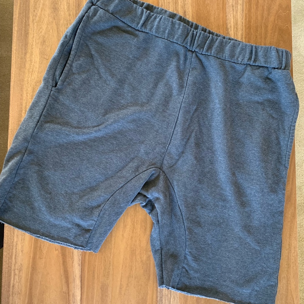 good hYOUman drop crotch sweat short
